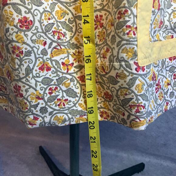 Retro Look Hostess Apron, Westminster Linen Brand, Cute Print Pockets, One Size - Picture 6 of 10